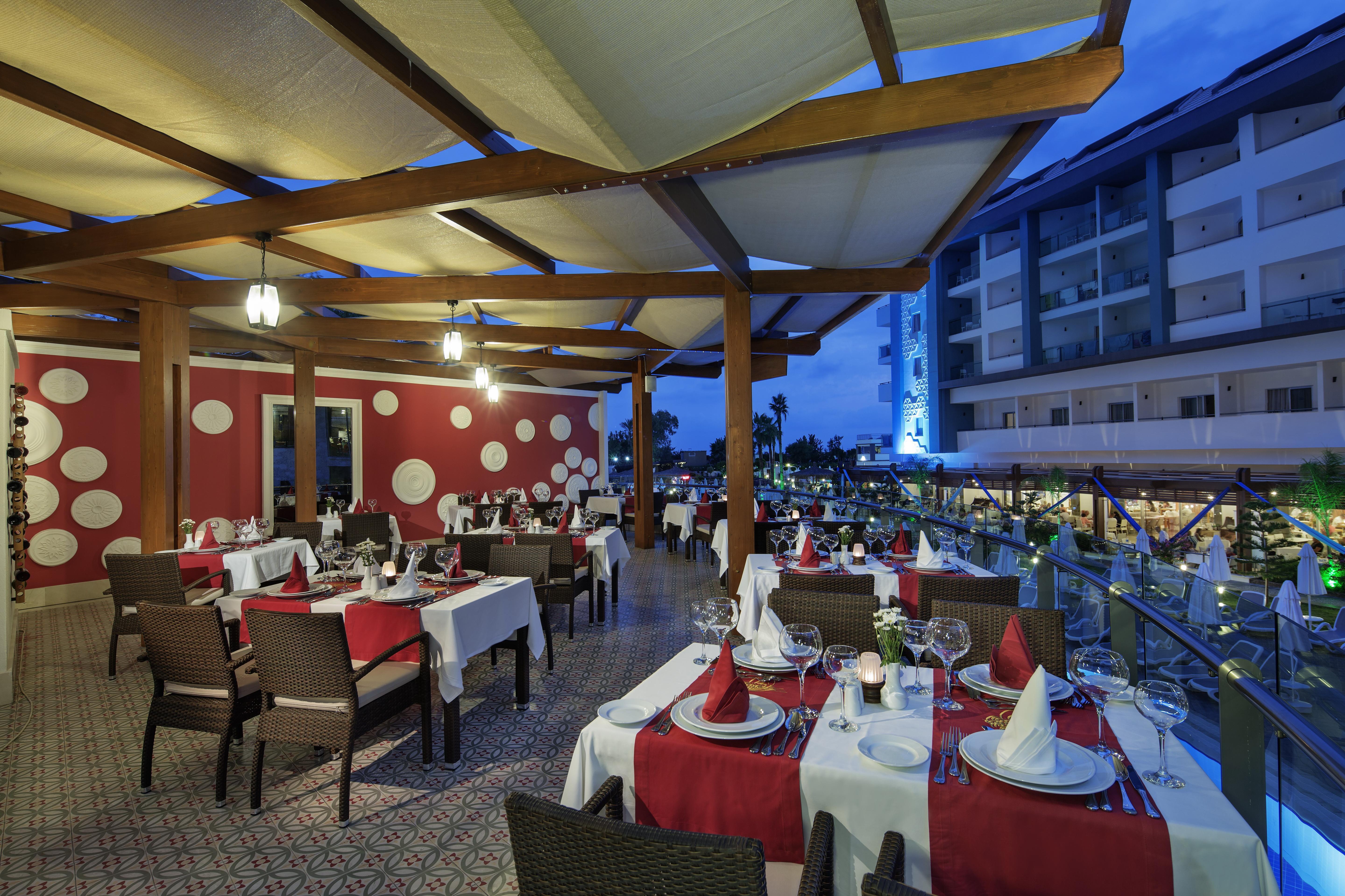 Sea Shell Resort & Spa Side Buitenkant foto